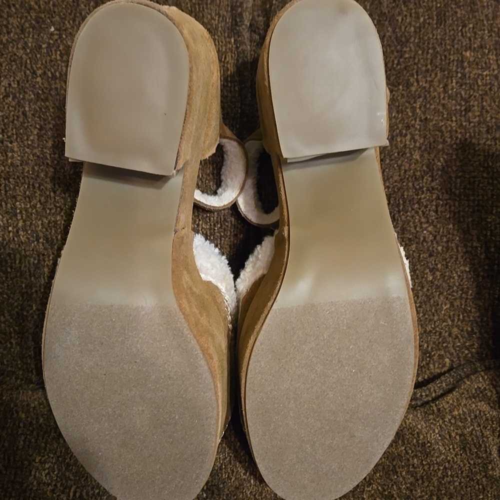NWOT Brea Suede Women's Platform Heels - Picture 10 of 10